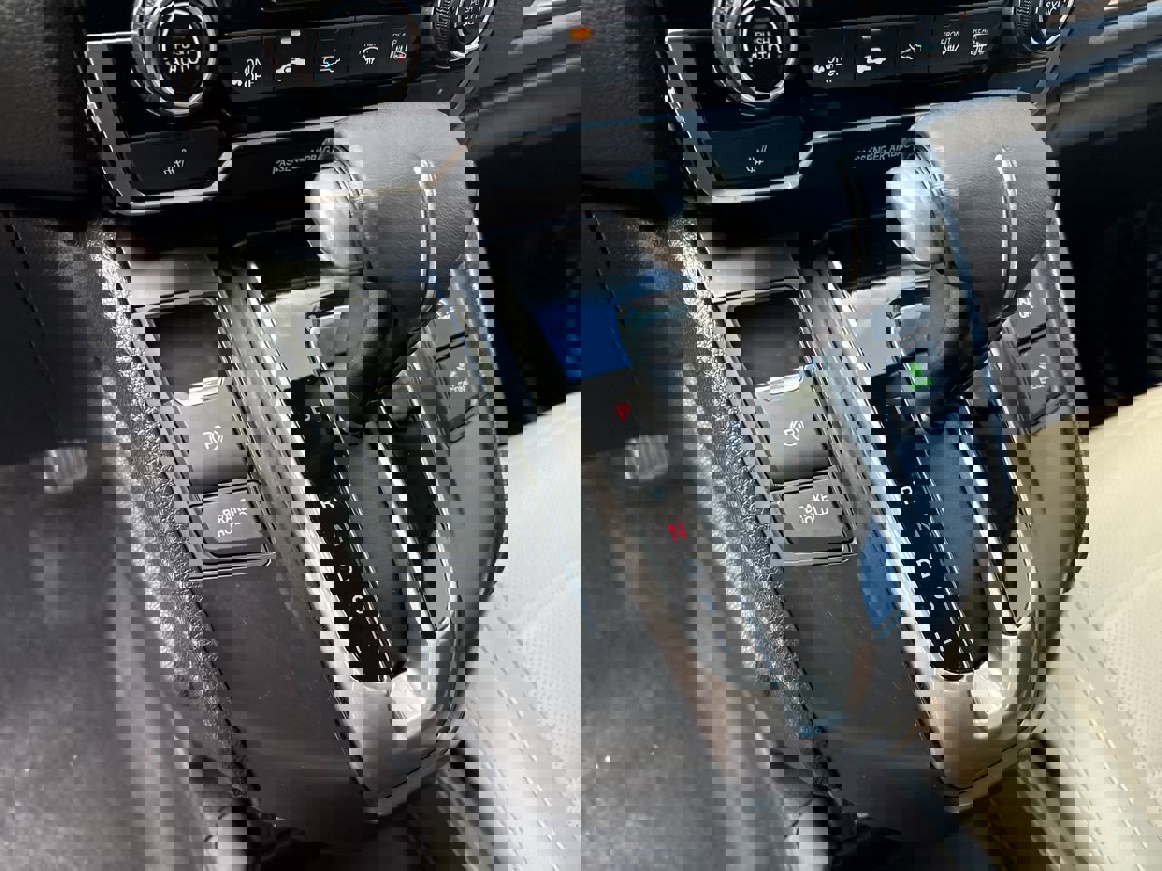 Certified 2020 Honda CR-V EX-L image 17