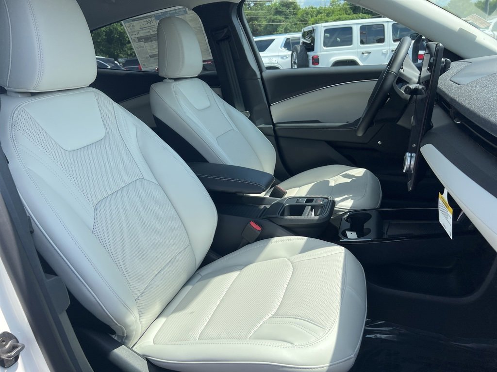 New 2025 Ford Mustang Mach-E Premium image 15