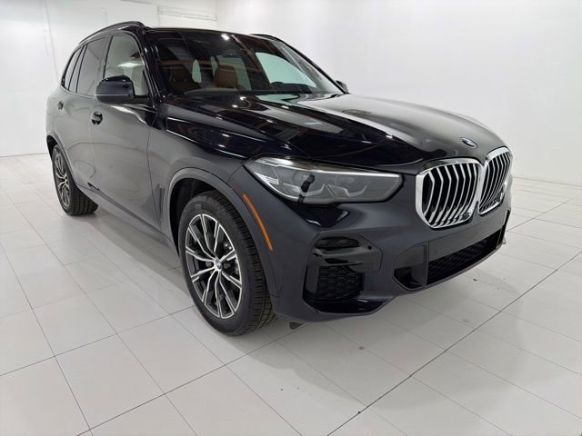 Certified 2023 BMW X5 xDrive40i w/ M Sport Package AWD/4WD image 7