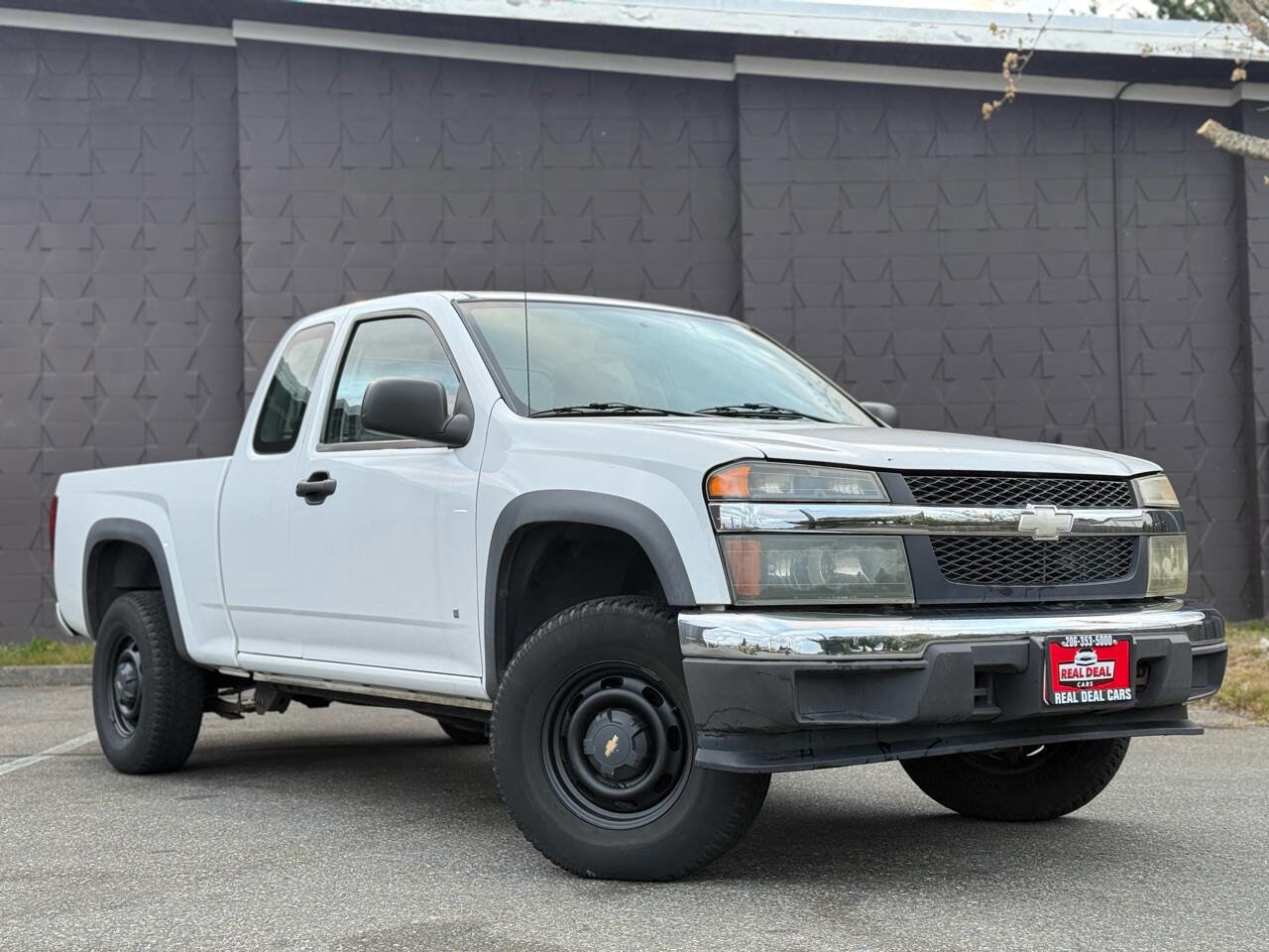 Used 2007 Chevrolet Colorado W/T AWD/4WD image 2