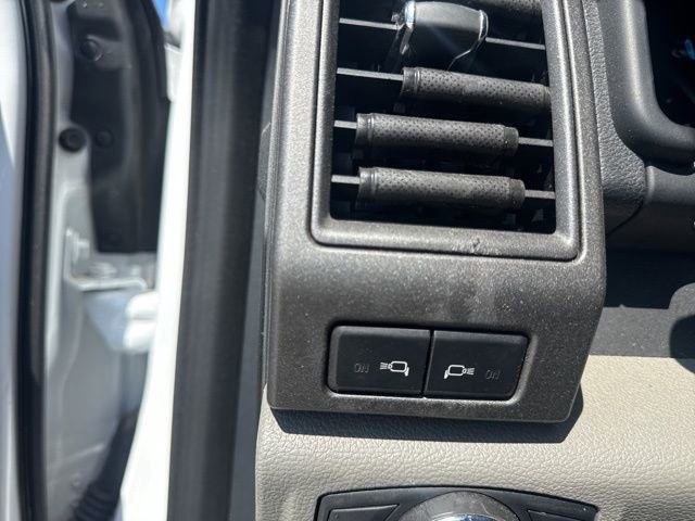 Used 2022 Ford F450 XL w/ Power Equipment Group image 15