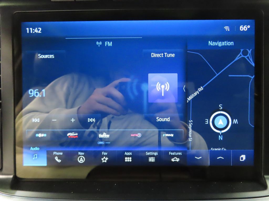 Used 2021 Ford F150 Lariat AWD/4WD image 21