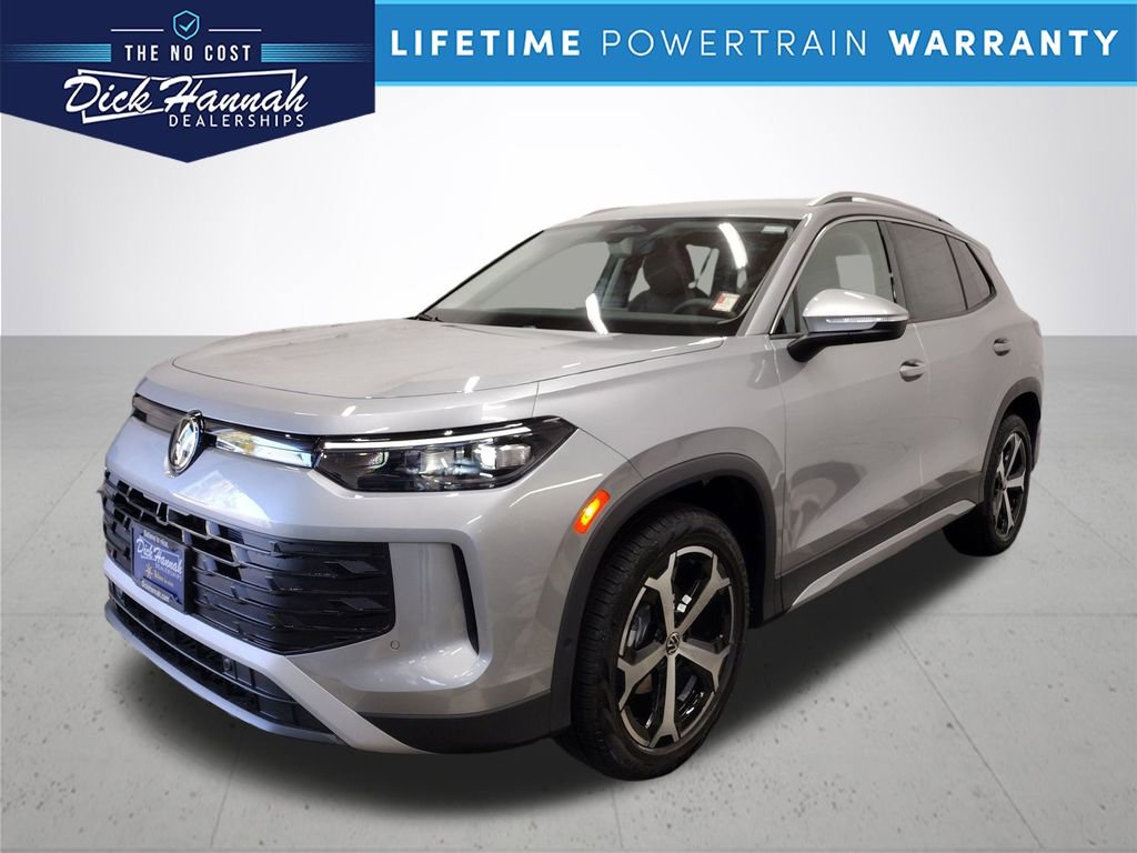 New 2025 Volkswagen Tiguan SE