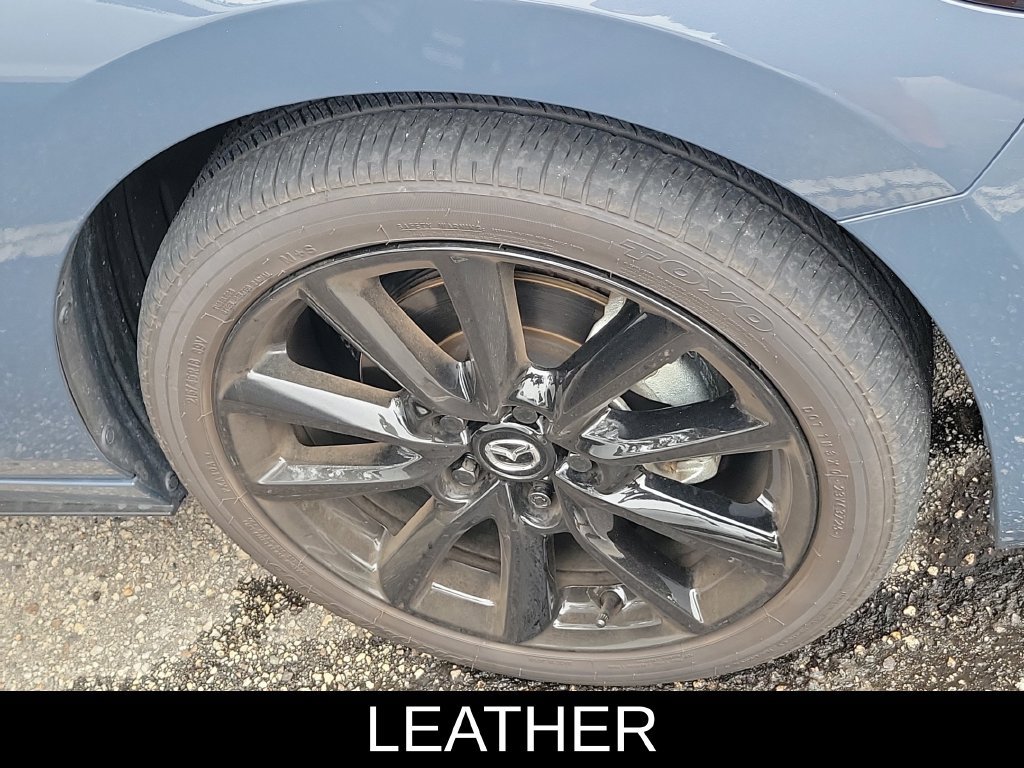 Certified 2026 MAZDA MAZDA3 Carbon AWD/4WD image 10
