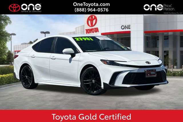 Certified 2025 Toyota Camry SE