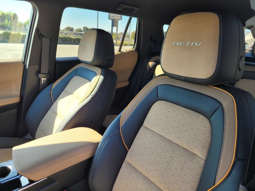 New 2026 Chevrolet Equinox ACTIV AWD/4WD image 12