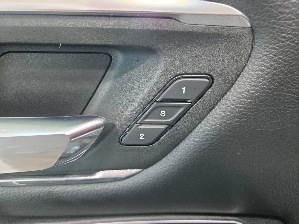 Used 2022 RAM 1500 Laramie AWD/4WD image 32