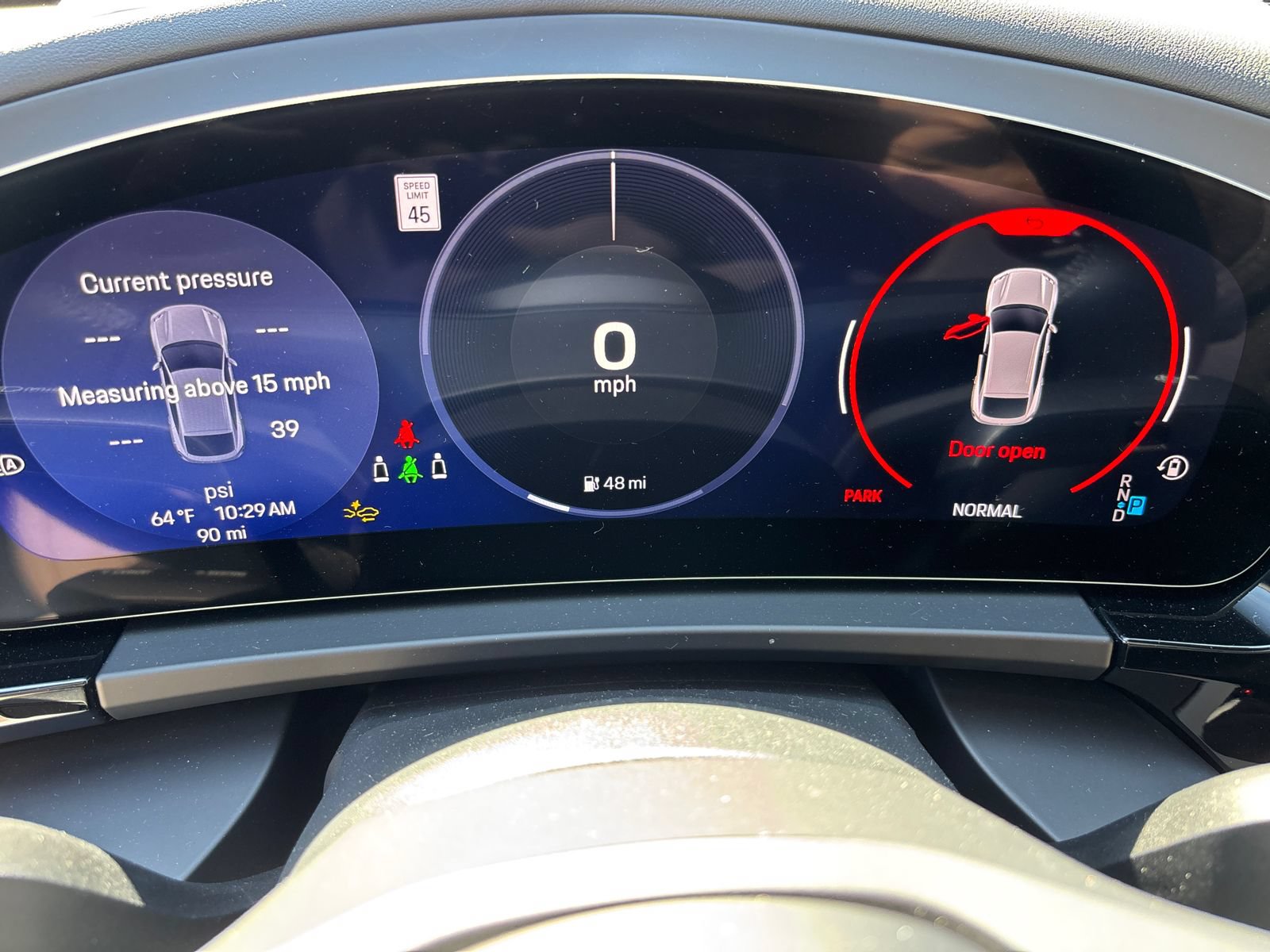 Used 2025 Porsche Macan Electric RWD image 25