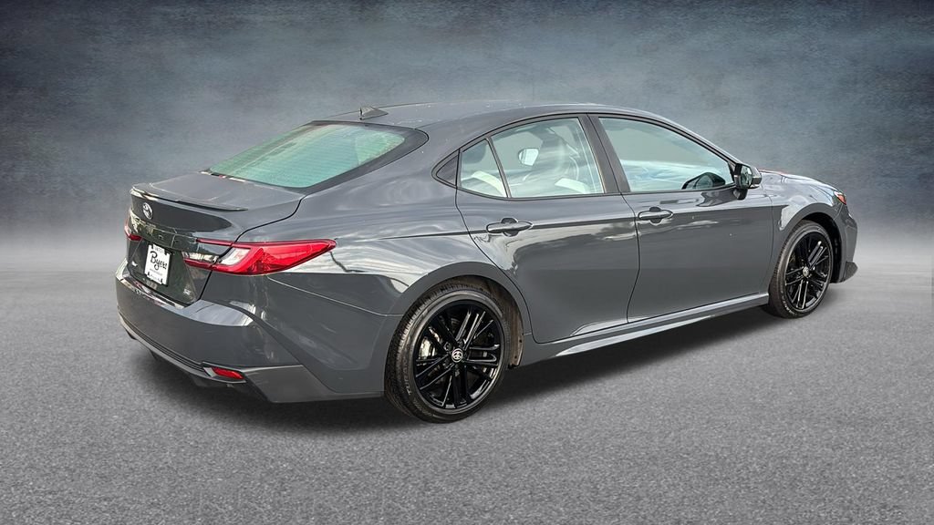 Used 2025 Toyota Camry SE FWD image 24
