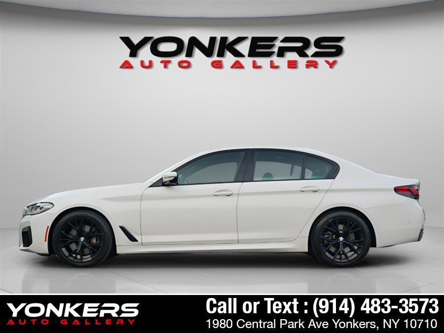 Used 2022 BMW 540i xDrive w/ M Sport Package image 6