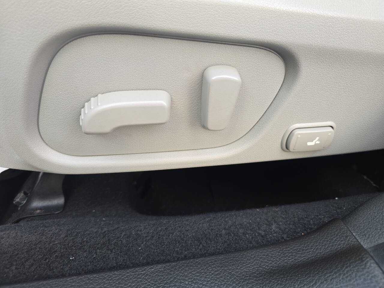 Used 2014 Subaru Forester 2.5i Limited w/ Rugged Package #2 image 13