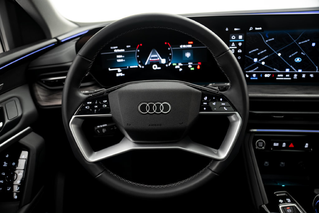 Certified 2025 Audi Q5 Prestige AWD/4WD image 22
