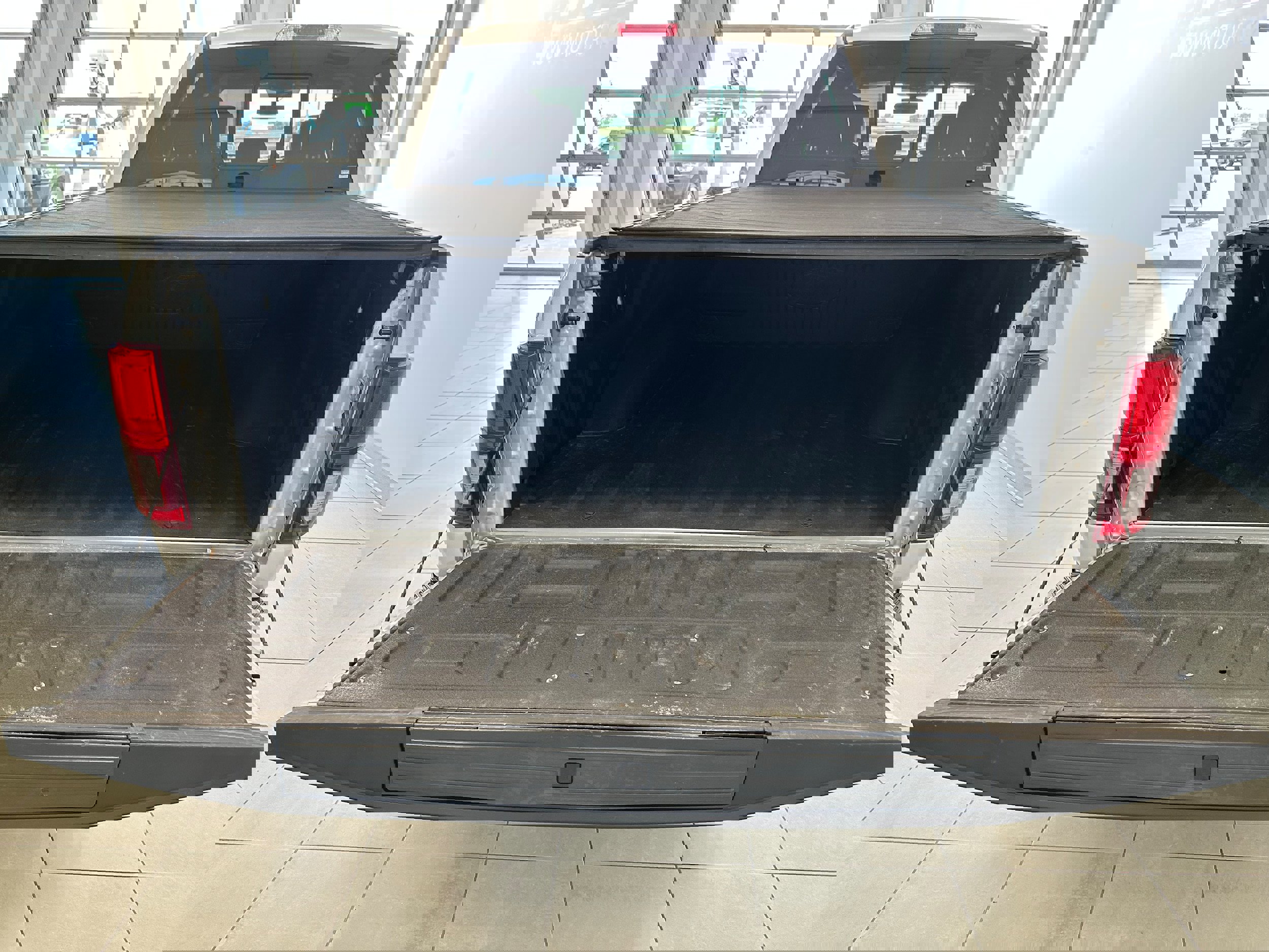 Used 2018 Ford F150 Limited w/ Trailer Tow Package image 7