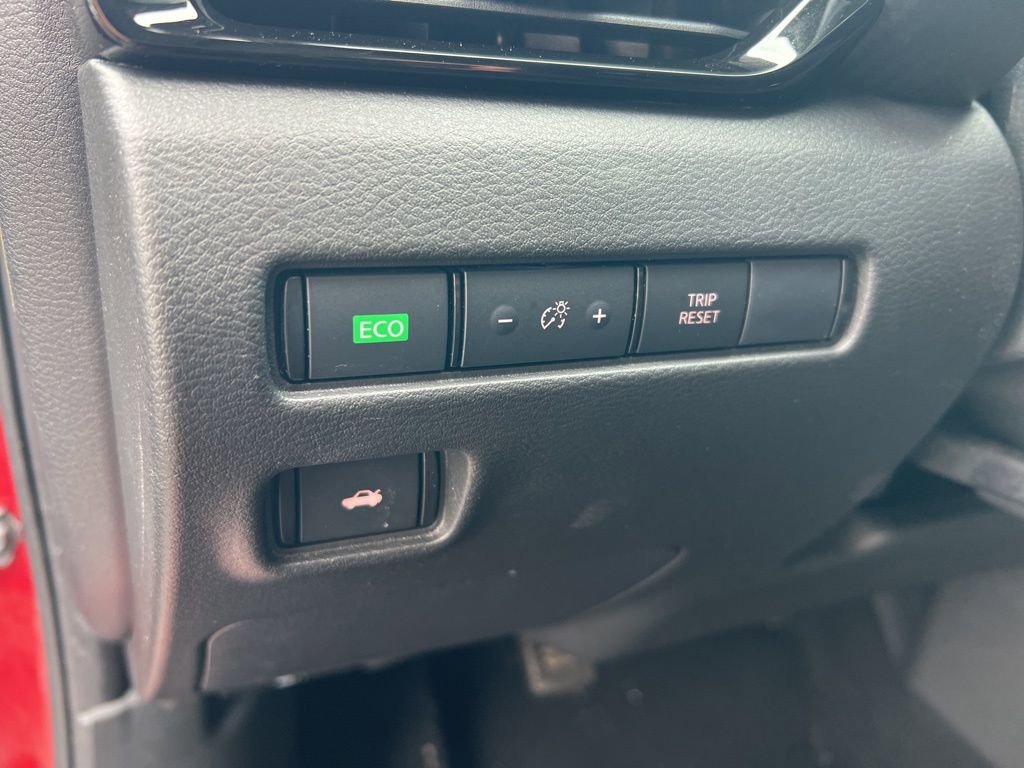 Certified 2023 Nissan Sentra SR w/ Trunk Package image 50