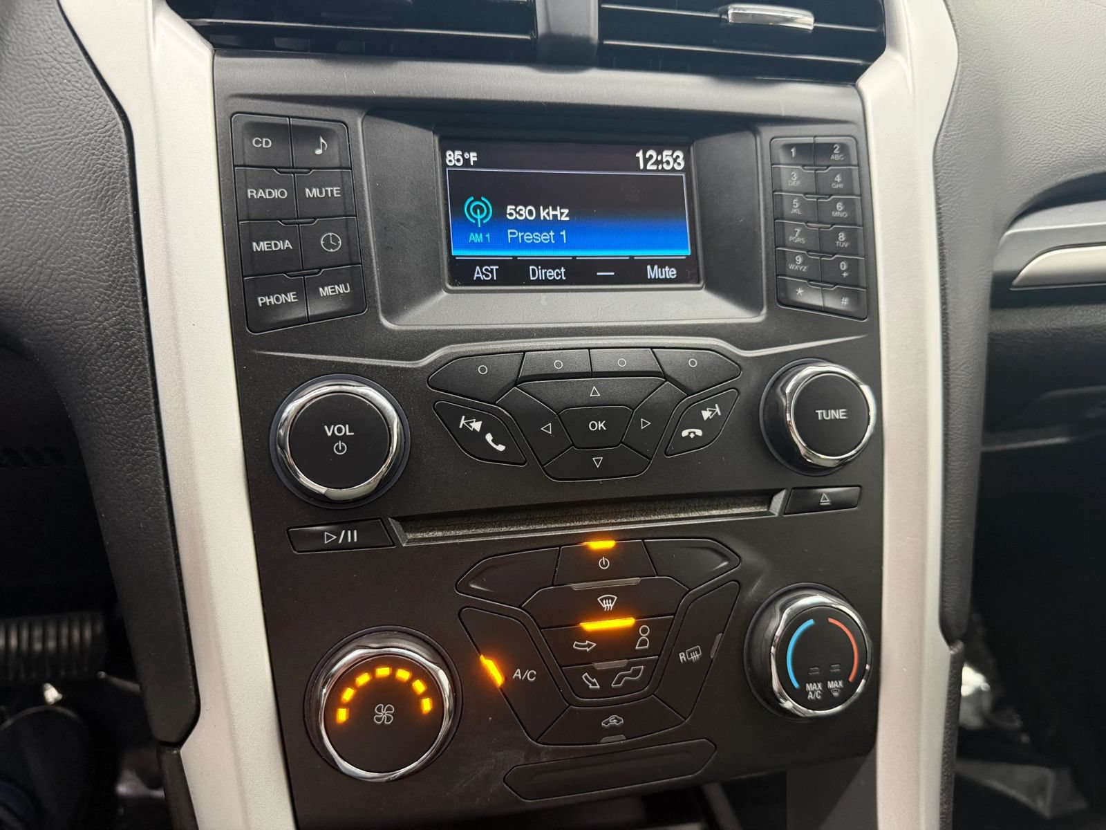 Used 2016 Ford Fusion S w/ Equipment Group 101A FWD image 27