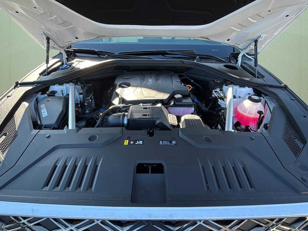 Used 2026 Genesis GV70 2.5T image 12