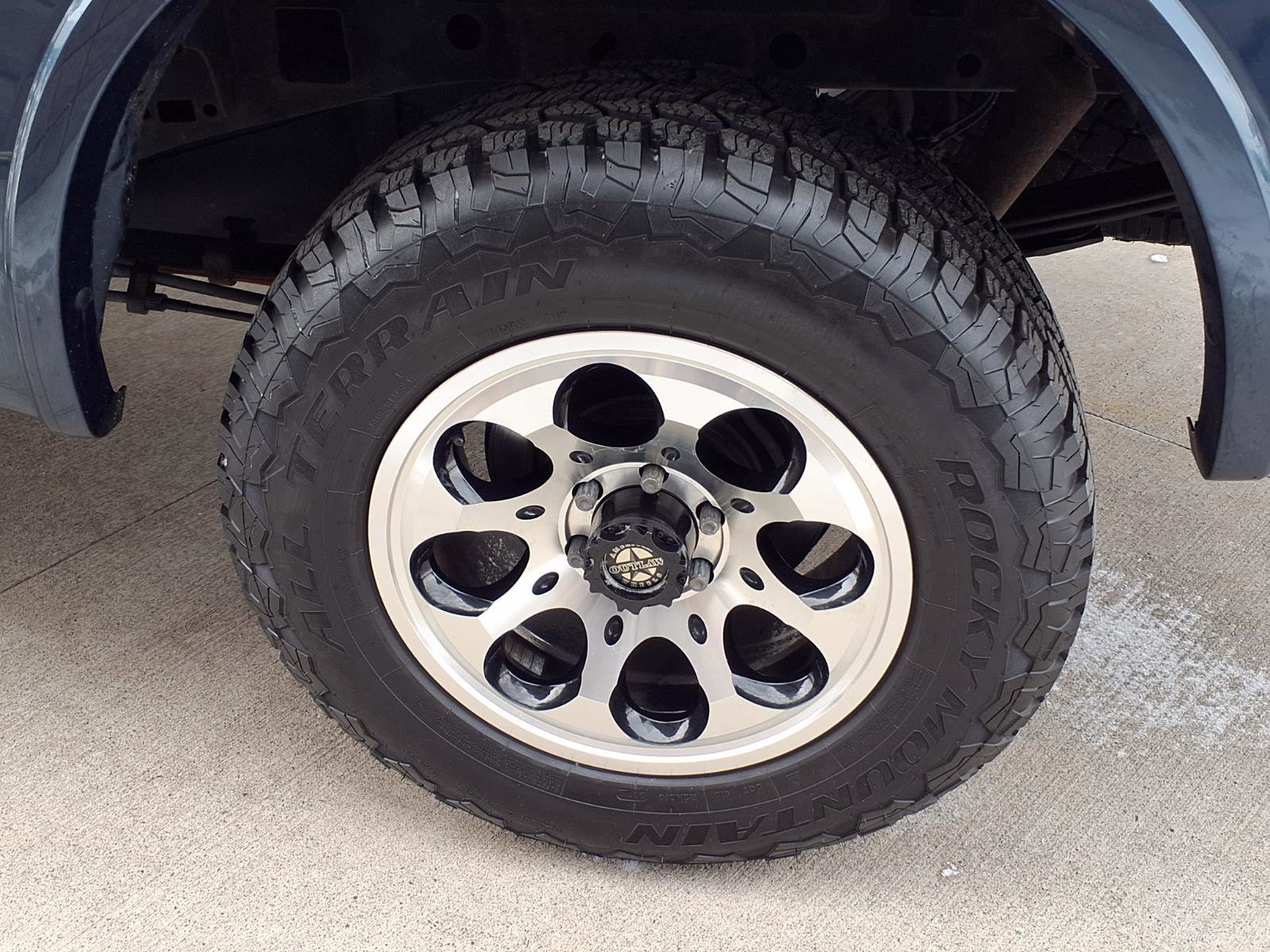 Used 2016 Ford F150 Lariat w/ Equipment Group 502A Luxury image 27