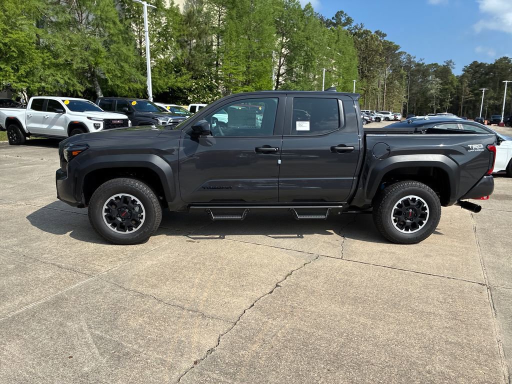 New 2026 Toyota Tacoma TRD Off-Road AWD/4WD image 2