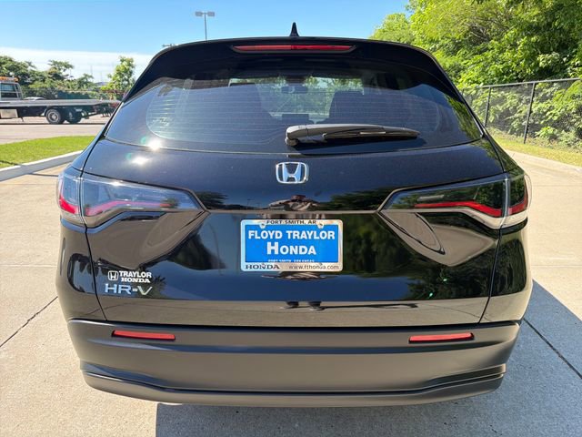 Certified 2025 Honda HR-V LX image 4