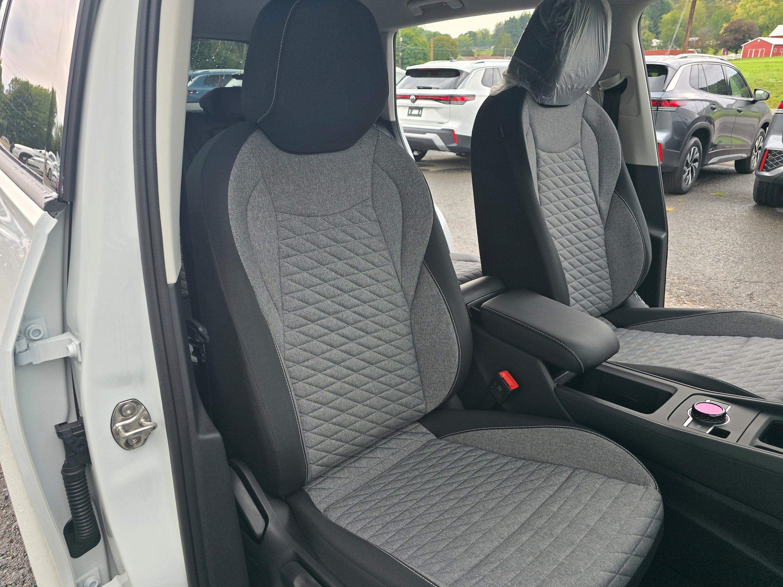 New 2026 Volkswagen Tiguan S AWD/4WD image 12