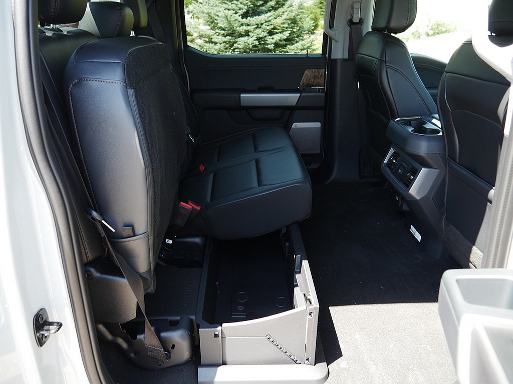 New 2026 Ford F350 Lariat w/ Lariat Ultimate Package AWD/4WD image 30