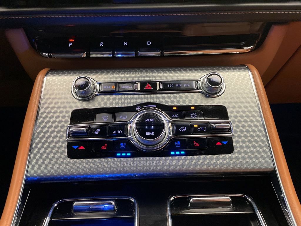 Used 2021 Lincoln Aviator Black Label w/ Dynamic Handling Package image 17