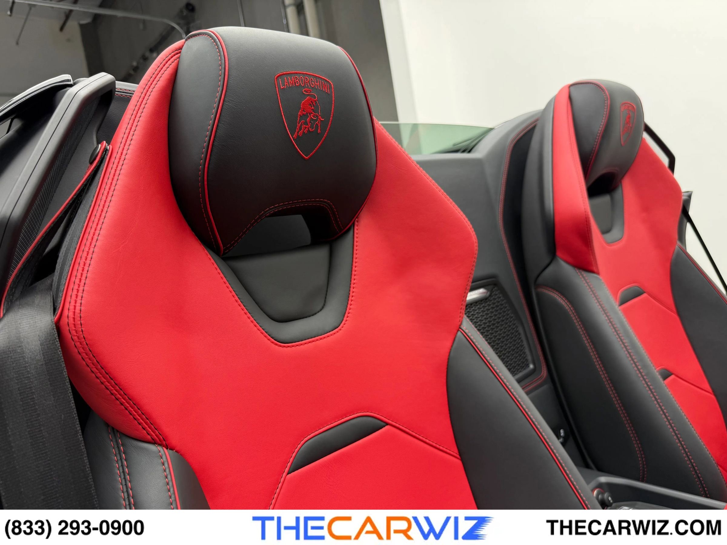 Used 2020 Lamborghini Huracan EVO image 89