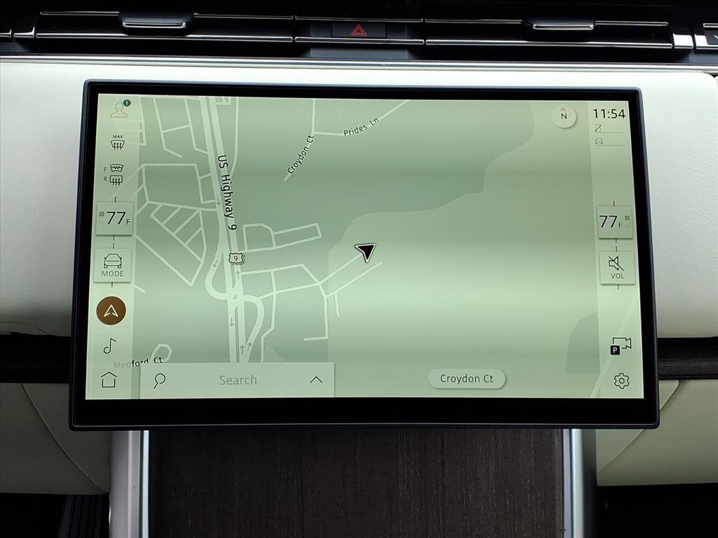 New 2026 Land Rover Range Rover Long Wheelbase SE image 12