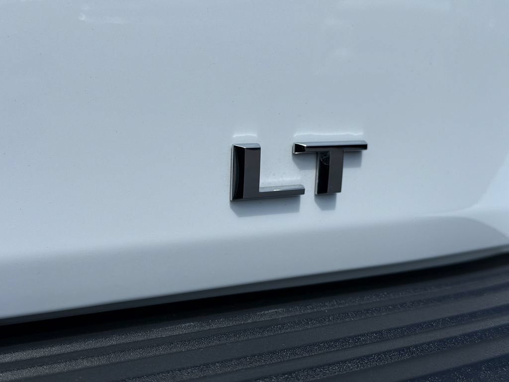Used 2024 Chevrolet Tahoe LT RWD image 11