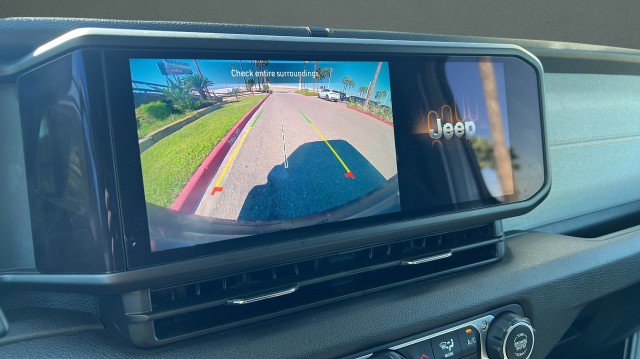 Used 2024 Jeep Wrangler Sport image 14