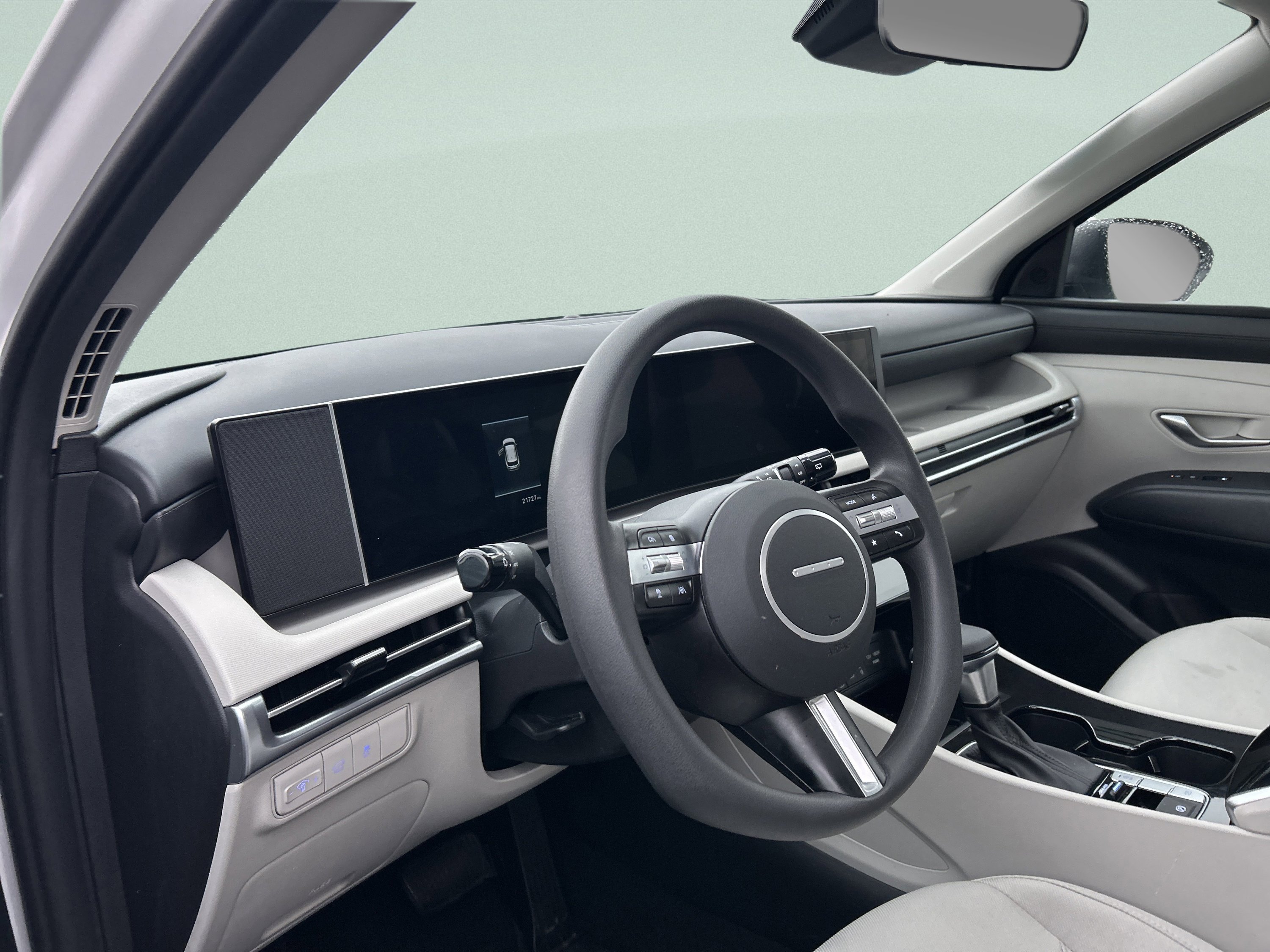 Used 2025 Hyundai Tucson SEL image 13