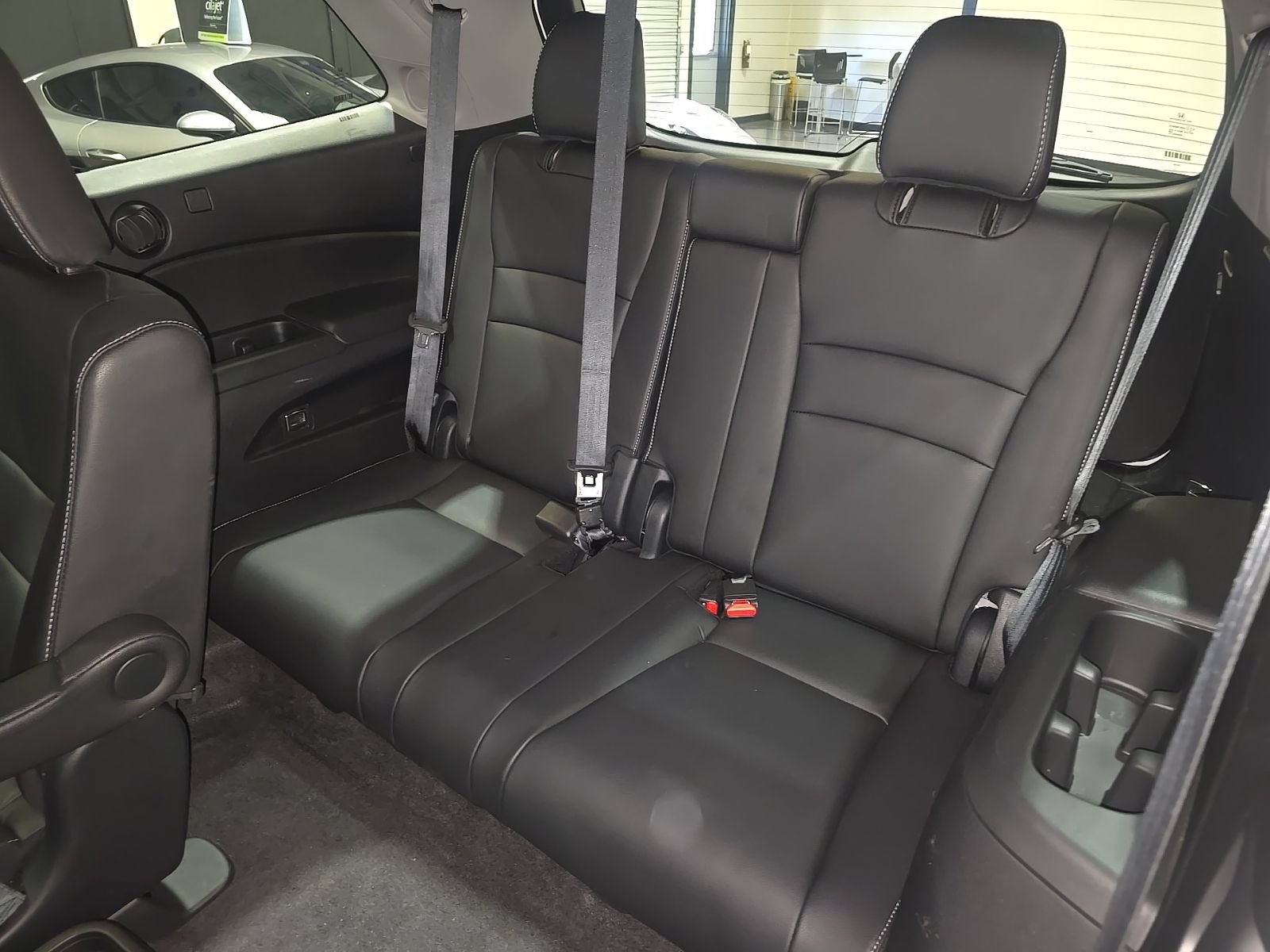 Used 2019 Honda Pilot Touring image 18