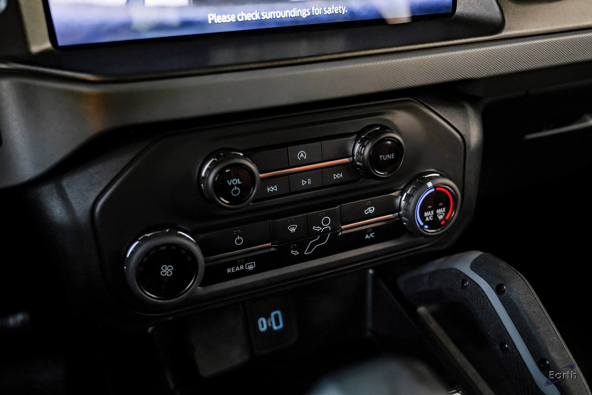 Used 2024 Ford Bronco Big Bend image 61