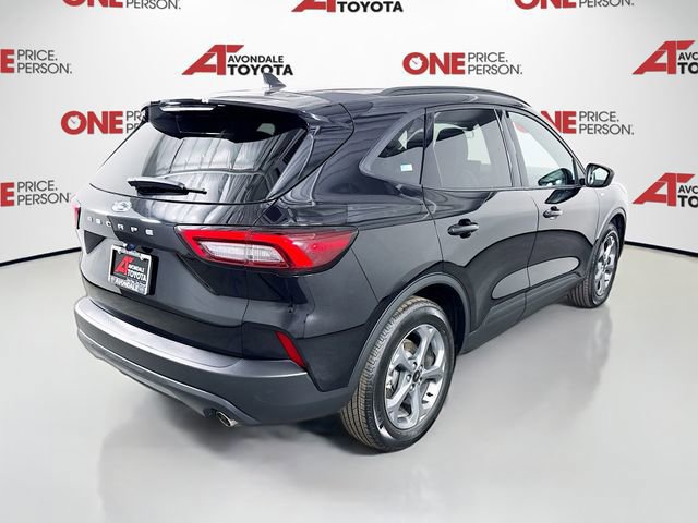 Used 2025 Ford Escape ST-Line FWD image 7