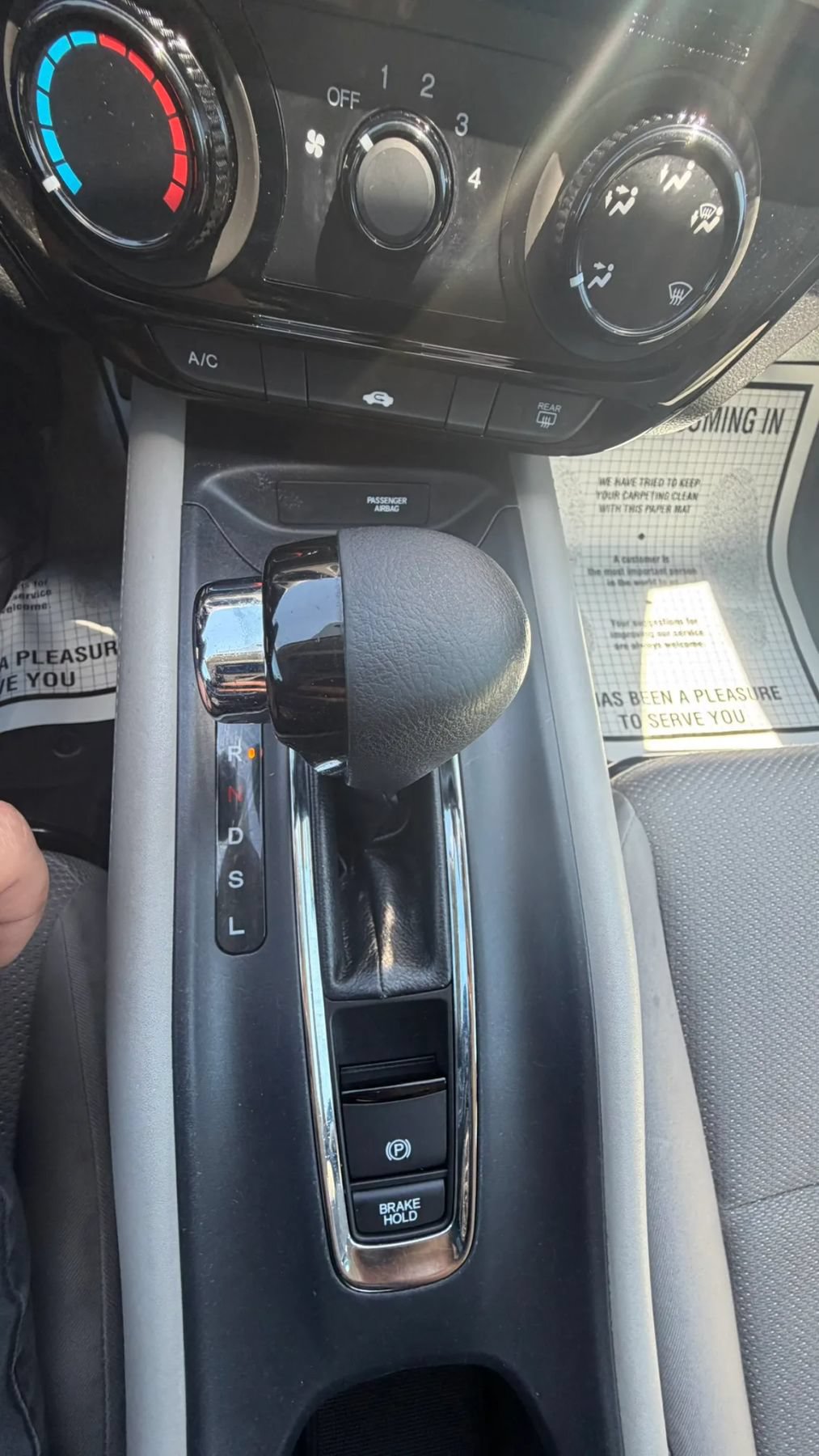 Used 2018 Honda HR-V LX image 27