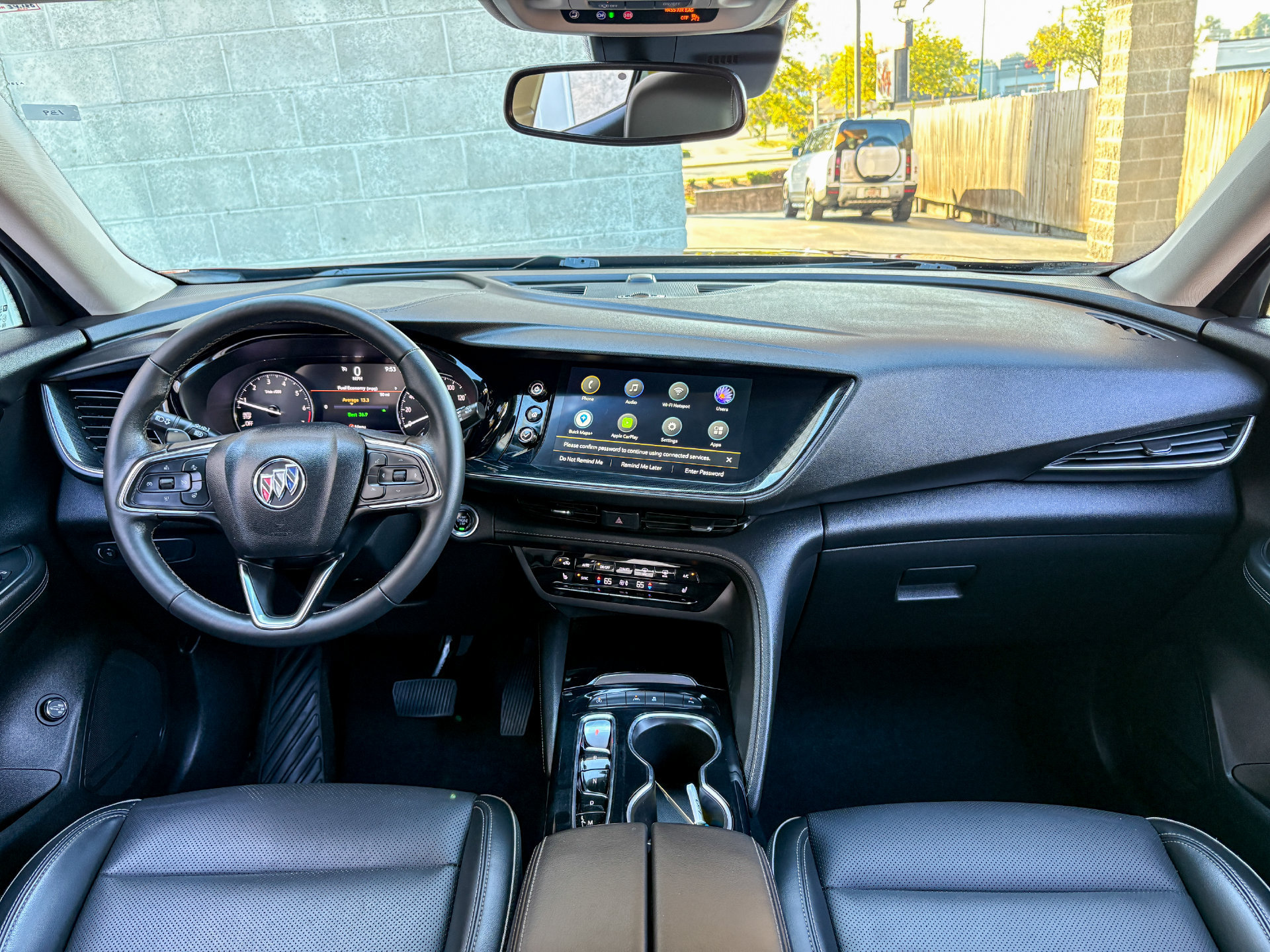 Used 2023 Buick Envision Essence FWD image 2