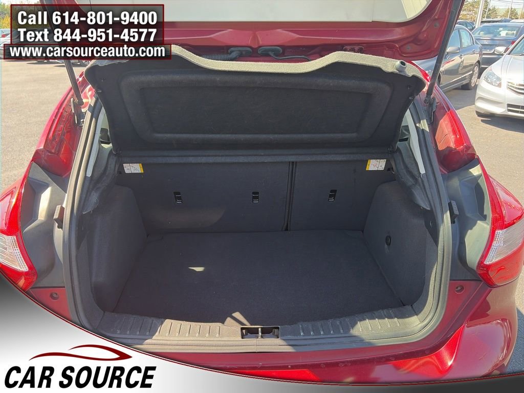Used 2014 Ford Focus SE w/ Equipment Group 201A image 7