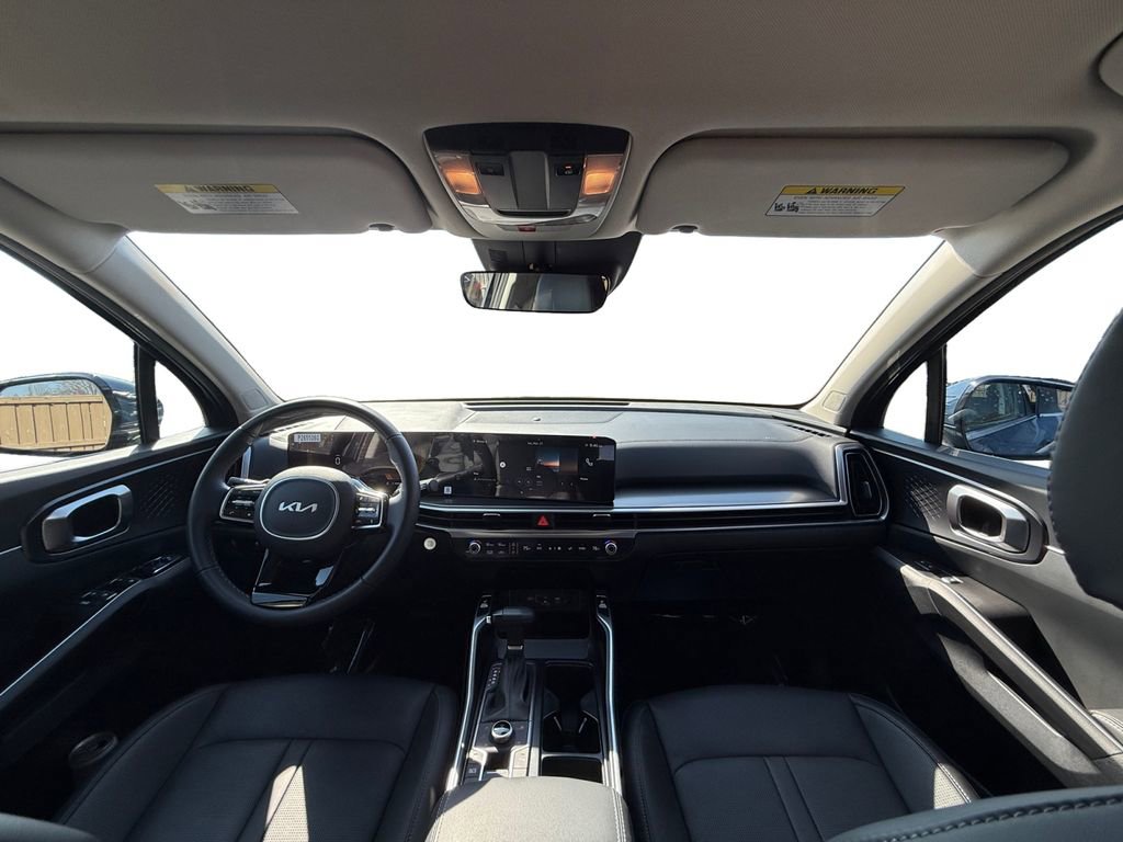 Certified 2025 Kia Sorento S image 13