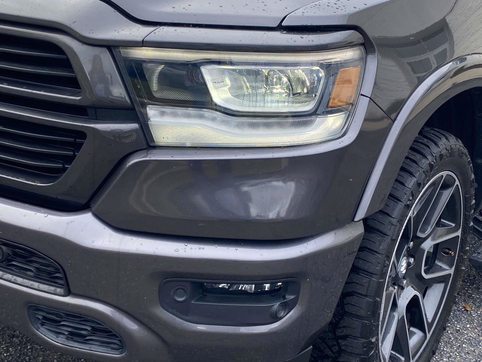 Used 2022 RAM 1500 Laramie AWD/4WD image 5