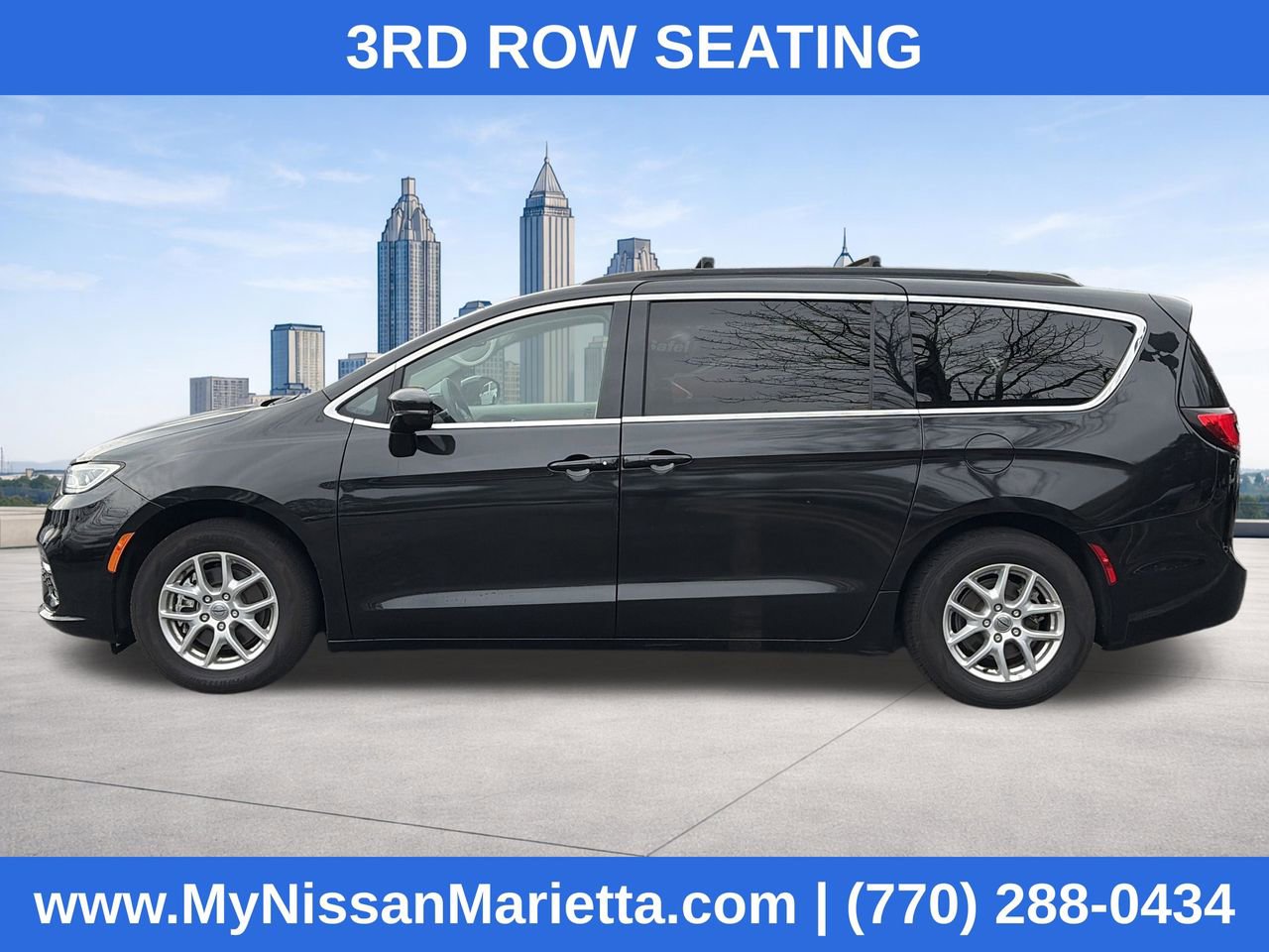 Used 2022 Chrysler Pacifica Touring-L FWD image 1