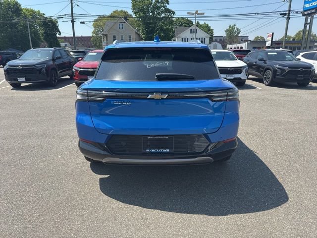 New 2026 Chevrolet Equinox EV LT w/ Convenience Package II FWD image 3