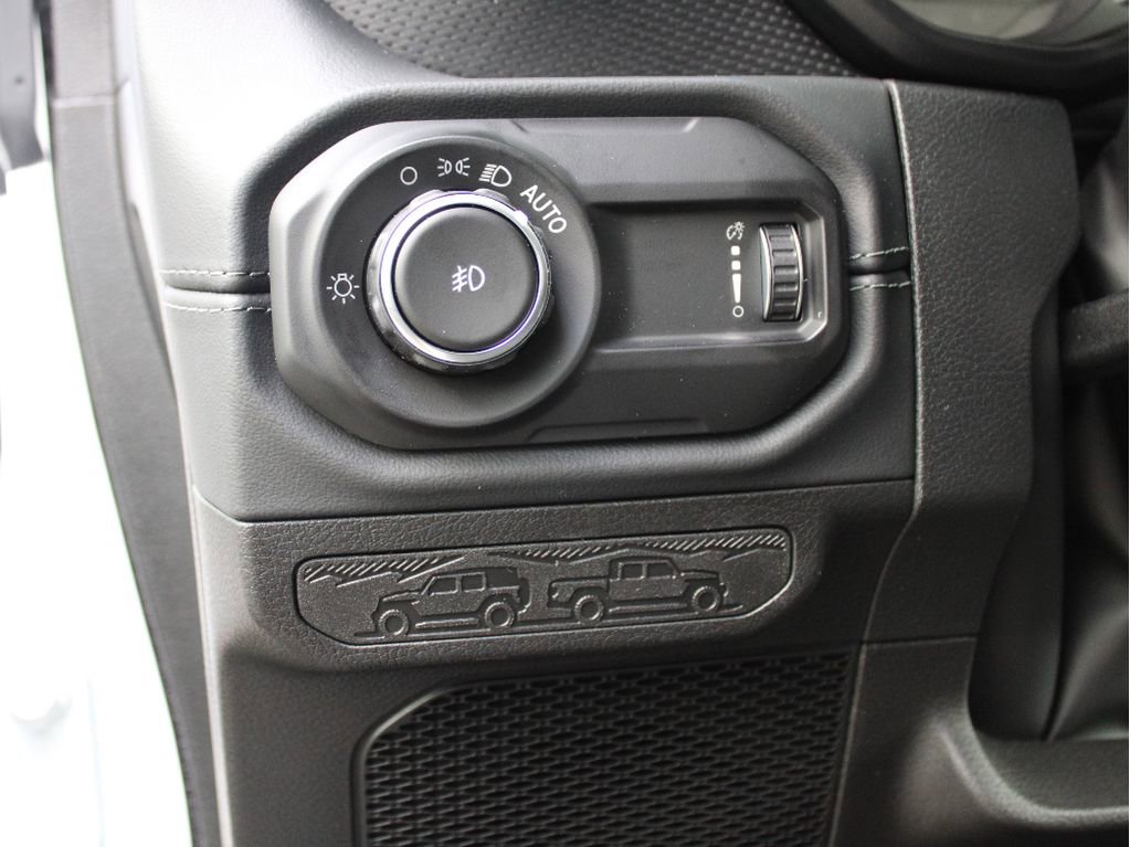 New 2026 Jeep Wrangler Unlimited Rubicon AWD/4WD image 13