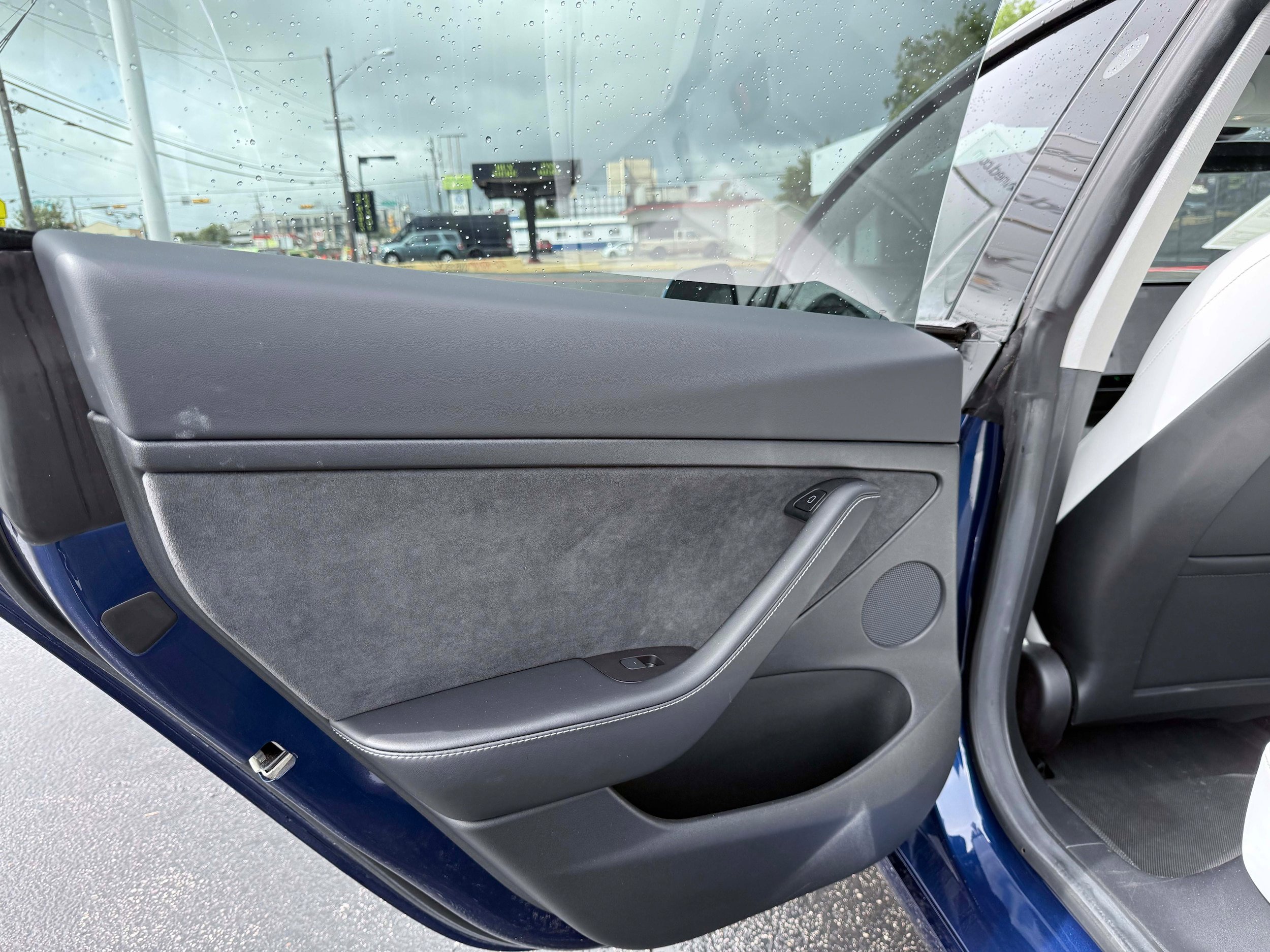 Used 2021 Tesla Model 3 Long Range AWD/4WD image 14