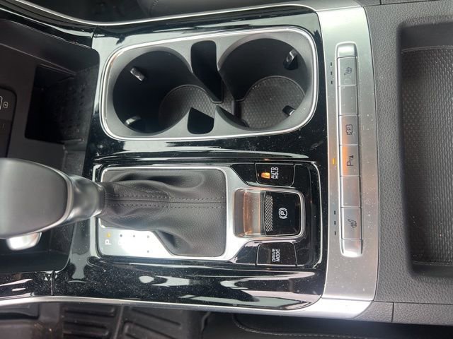 Certified 2024 Kia Carnival EX image 12