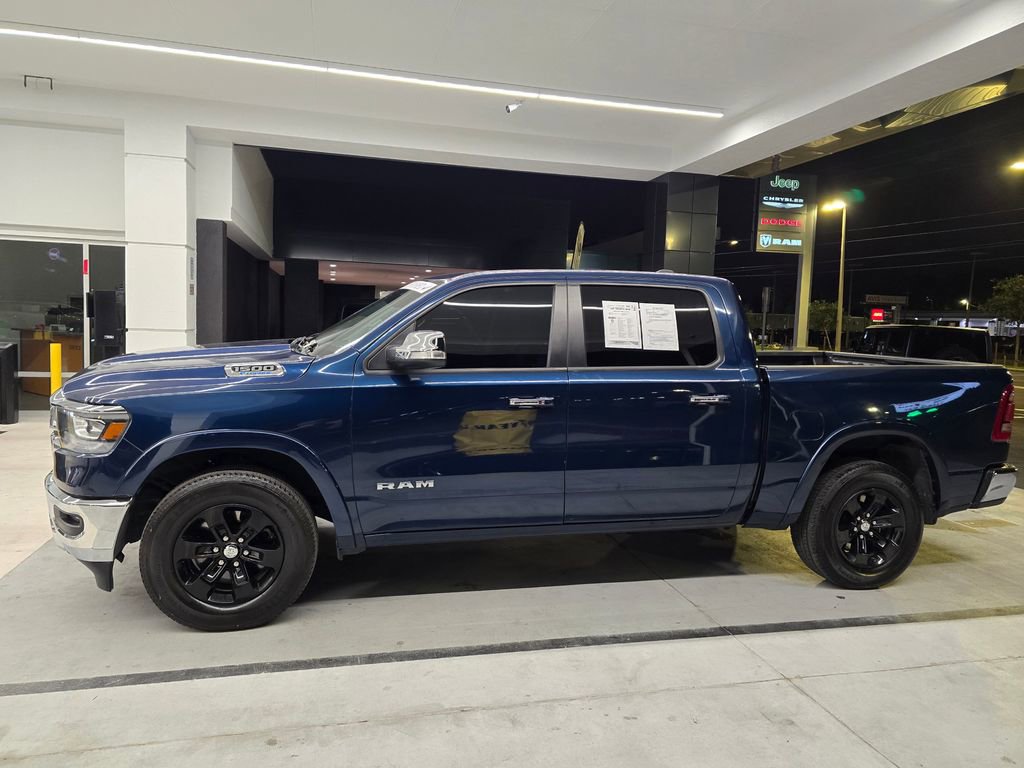 Certified 2022 RAM 1500 Laramie AWD/4WD image 3
