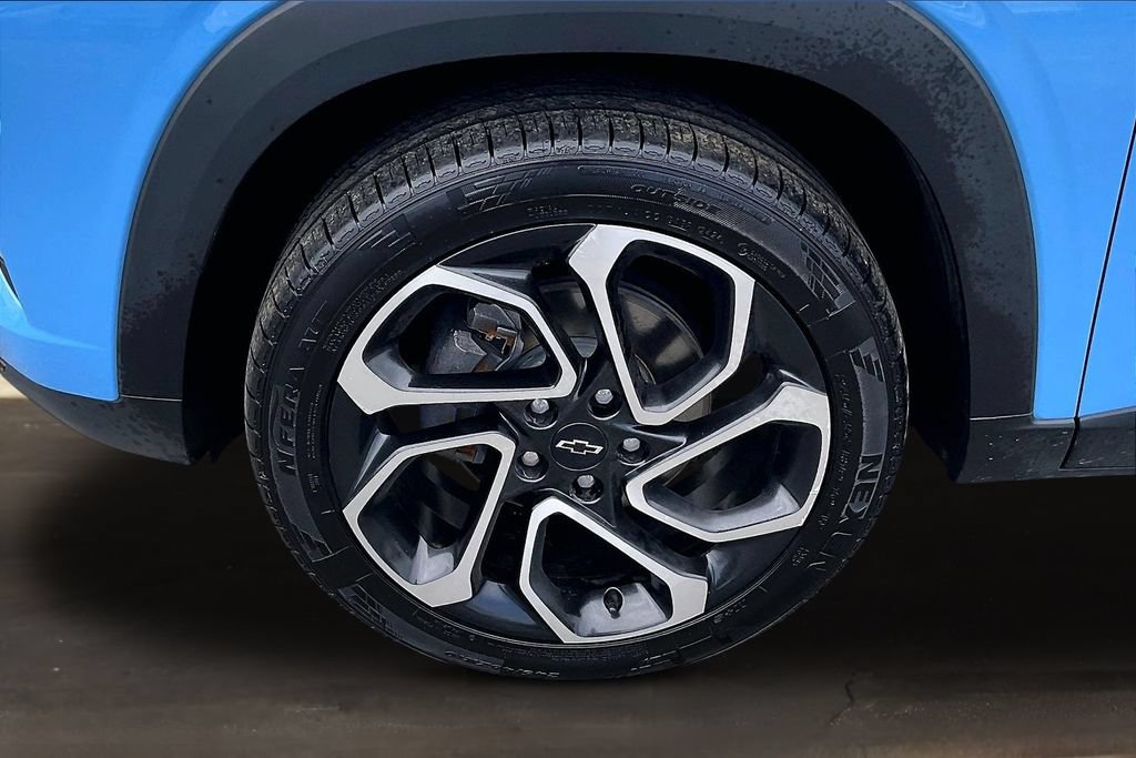Used 2024 Chevrolet Trax RS w/ Driver Confidence Package FWD image 33