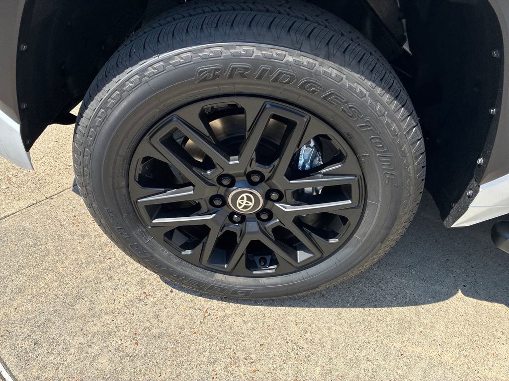 New 2026 Toyota Tundra SR5 image 32