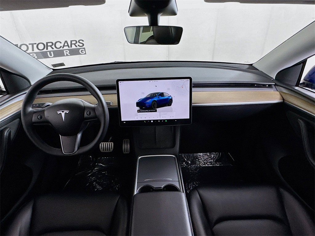 Used 2023 Tesla Model Y Performance image 30