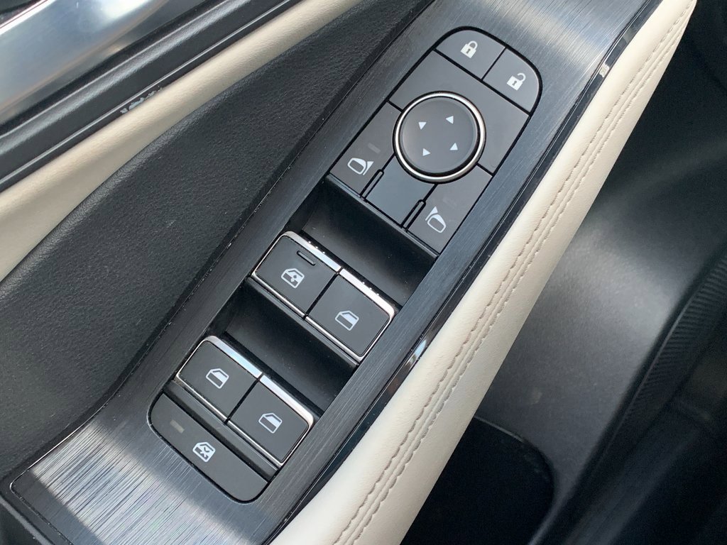 Used 2023 Nissan Rogue SL w/ SL Premium Package image 22