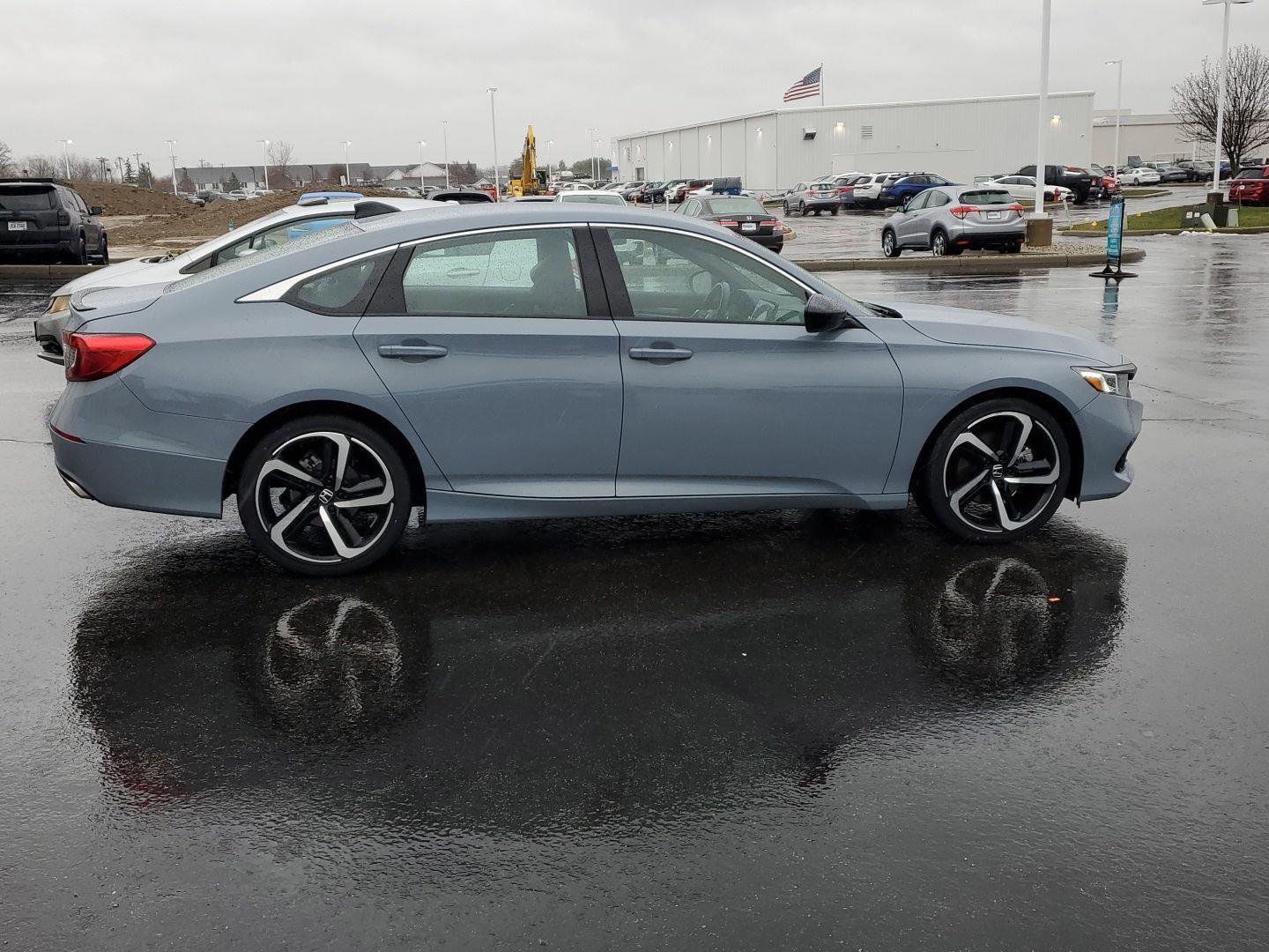 Used 2022 Honda Accord Sport image 10
